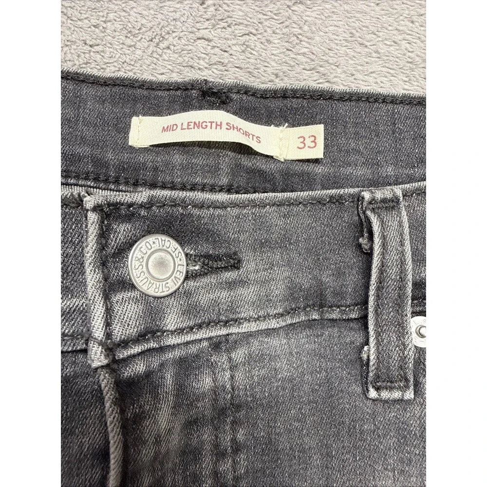 Levi's Denim Mid Length Shorts Charcoal Frayed Hem Women's Size 33